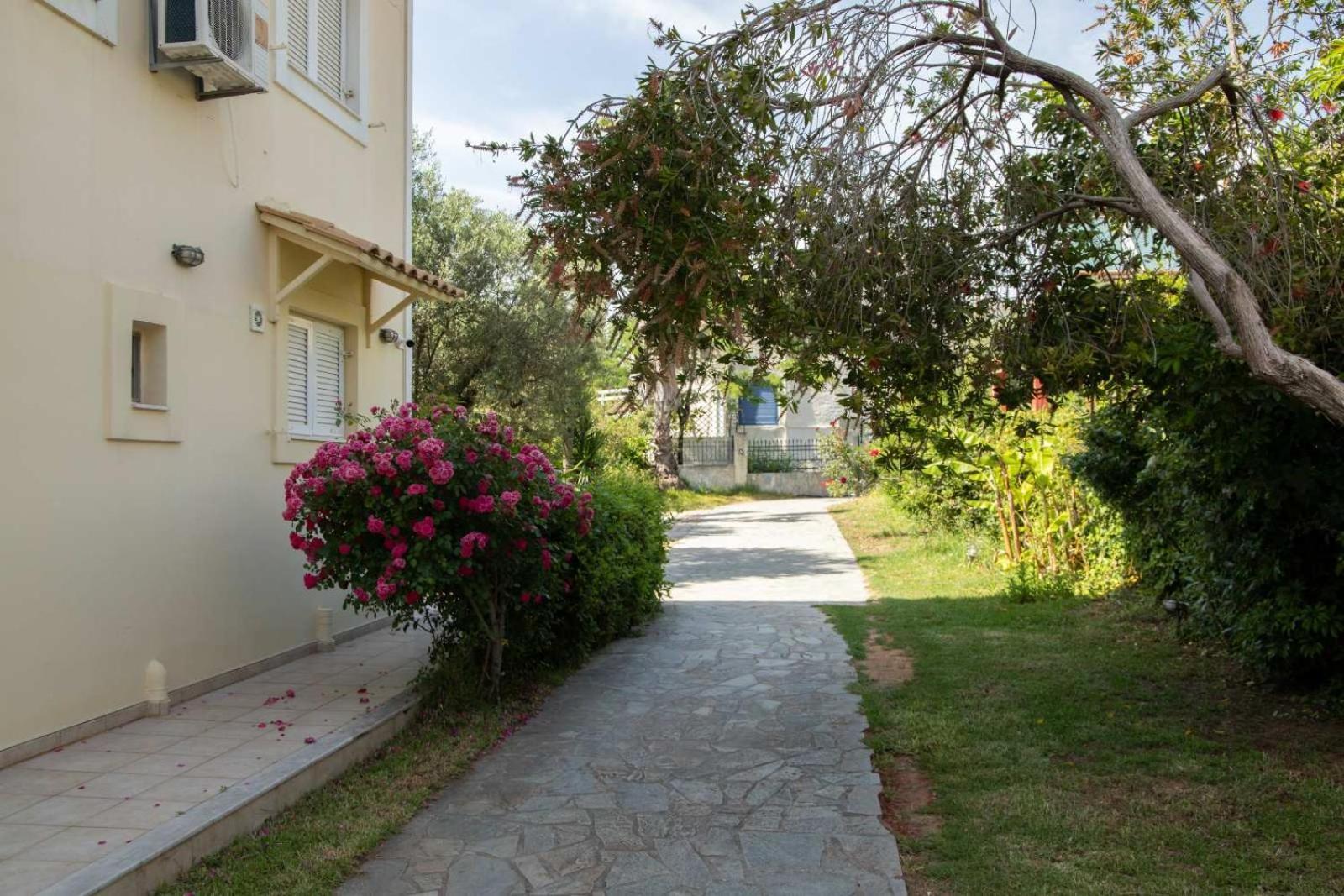 Apartment Palaiohora Avias